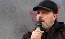 غتال مجهولون السفير نور الدين اللباد في مدينة الصنمين بدرعا جنوبي سوريا (تعديل عنب بلدي) غتال مجهولون السفير نور الدين اللباد في مدينة الصنمين بدرعا جنوبي سوريا (تعديل عنب بلدي)