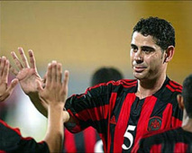 الاحتراف الخليجي بين المغريات المحلية و قسوة العيش في اوروبا! الاحتراف الخليجي بين المغريات المحلية و قسوة العيش في اوروبا!