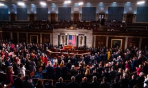 جلسة في الكونجرس الأمريكي لإقرار قانون مناهضة التطبيع مع النظام السوري السابق - أيار 2024 (رويترز) جلسة في الكونجرس الأمريكي لإقرار قانون مناهضة التطبيع مع النظام السوري السابق - أيار 2024 (رويترز)