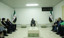 وزير العدل السوري يجتمع مع موظفين في وزارة العدل - 8 من نيسان 2025 (وزارة العدل السورية) وزير العدل السوري يجتمع مع موظفين في وزارة العدل - 8 من نيسان 2025 (وزارة العدل السورية)