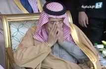 الملك سلمان ينفعل بقصيدة تهدد إيران وتهجو خامنئي