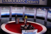 التوتر ساد المناظرة بين المرشحين هيلاري كلينتون وبيرني ساندرز