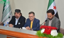 محيي الدين اللاذقاني يمين محمد منصور ومحمد طه عثمان- سيريانديز محيي الدين اللاذقاني يمين محمد منصور ومحمد طه عثمان- سيريانديز