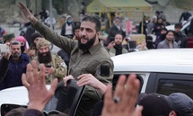 الرئيس السوري أحمد الشرع خلال زيارته لمدينة حلب عندما كان قائدًا لهيئة تحرير الشام - 4 كانون الأول 2024 (إدارة العمليات العسكرية) الرئيس السوري أحمد الشرع خلال زيارته لمدينة حلب عندما كان قائدًا لهيئة تحرير الشام - 4 كانون الأول 2024 (إدارة العمليات العسكرية)