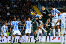 ملقة يوقف انتصارات ريال مدريد ويتعادل معه بالدوري الأسباني