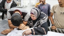 - يحيى النجار ابن الأشهر الثلاثة تناول آخر 4 أيام من حياته اليانسون فقط مع المياه بدلا عن الحليب وذلك لعدم توفر الأخير جراء اشتداد المجاعة في ظل حرب الإبادة والتجويع الإسرائيلية-ايه ايه.. - يحيى النجار ابن الأشهر الثلاثة تناول آخر 4 أيام من حياته اليانسون فقط مع المياه بدلا عن الحليب وذلك لعدم توفر الأخير جراء اشتداد المجاعة في ظل حرب الإبادة والتجويع الإسرائيلية-ايه ايه..