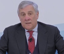 وزير الخارجية والتعاون الدولي الإيطالي أنطونيو تاياني-اكي وزير الخارجية والتعاون الدولي الإيطالي أنطونيو تاياني-اكي