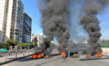الحريري يستنكر قطع الطرق ويعلن رفضه لزرع الفتنة في بيروت