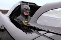 محكمة أمريكية تقضي بحماية سيارة "باتمان" الشهيرة من التقليد محكمة أمريكية تقضي بحماية سيارة "باتمان" الشهيرة من التقليد