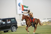 سحب بطولة العالم لسباقات القدرة والتحمل لعام 2016 من الإمارات سحب بطولة العالم لسباقات القدرة والتحمل لعام 2016 من الإمارات