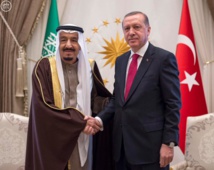 الملك سلمان في انقرة لتعزيز الحلف التركي - السعودي
