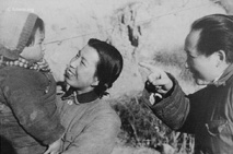 فنانون يتذكرون زوجة ماو تسي تونغ و"ثورتها الثقافية" فنانون يتذكرون زوجة ماو تسي تونغ و"ثورتها الثقافية"