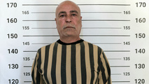 وزارة الداخلية قالت إن محمد محسن نيوف شغل عدة مناصب بينها قيادة لواء بالحرس الجمهوري- سانا