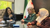 اجتماع لهيئة الأسرة والسكان مع هيئة المرأة لبحث آليات الاندماج – 20 أيار 2026 (روناهي) اجتماع لهيئة الأسرة والسكان مع هيئة المرأة لبحث آليات الاندماج – 20 أيار 2026 (روناهي)