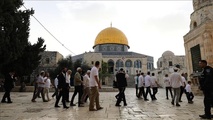 رافقت الاقتحامات طقوس وصلوات توراتية علنية وجماعية، وفق محافظة القدس- ايه ايه رافقت الاقتحامات طقوس وصلوات توراتية علنية وجماعية، وفق محافظة القدس- ايه ايه