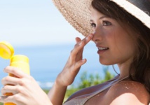 الوقاية من الشمس ... مستقبل صناعة مستحضرات التجميل