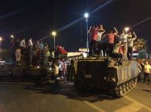    ضباط ينتمون لمنظمة فتح الله جولن يقفون وراء الانقلاب التركي