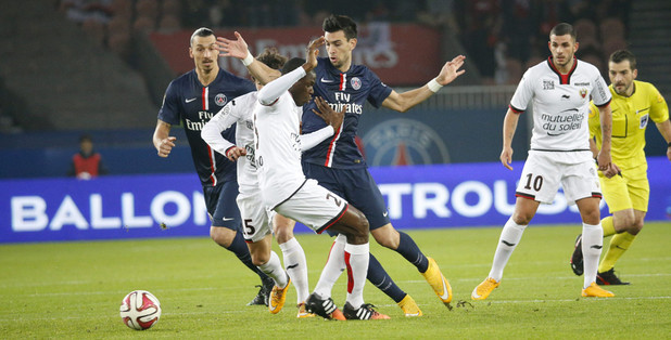 باريس سان جيرمان يتصدر الدوري الفرنسي مؤقتا بفوز كبير على ديجون