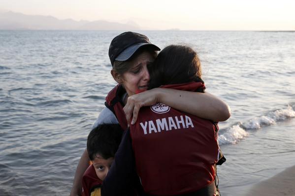 اوروبا : لم يتم إعادة طالبي لجوء سوريين قسرا من اليونان لتركيا