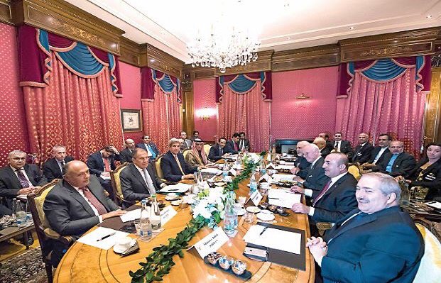 لافروف أبدى تحفظه في لوزان وكيري اكتفى بكلمتين