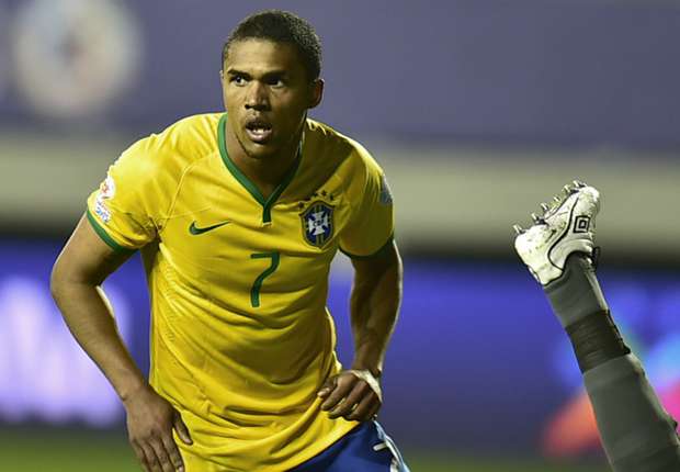 دوجلاس كوستا