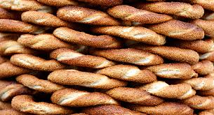 إعداد أطول ساندويتش في العالم في نيويورك باستخدام 60 قطعة خبز