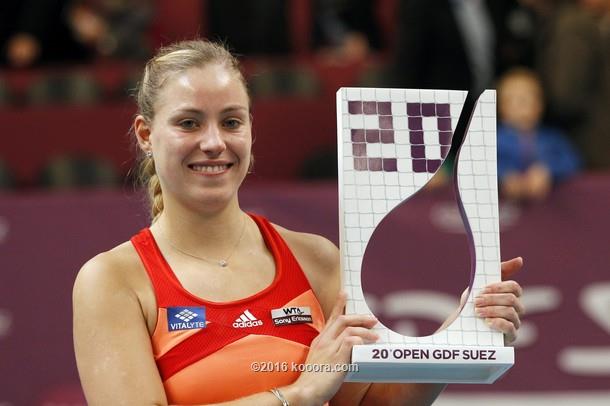 أنجيلكا كيربر وسيبولكوفا وتصعدان لنصف نهائي بطولة سنغافورة