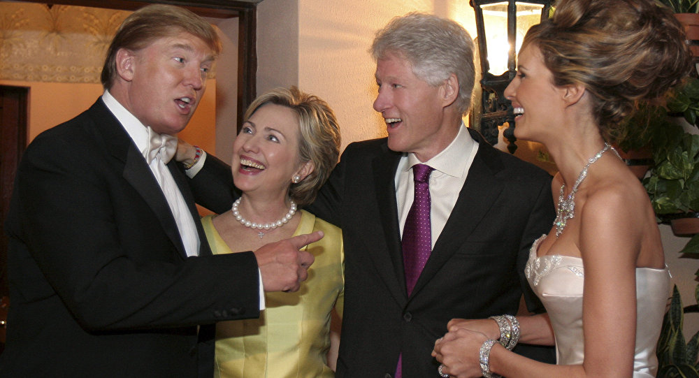 ترامب لنيويورك تايمز : لا أريد أن ألحق "الضرر بآل كلينتون"