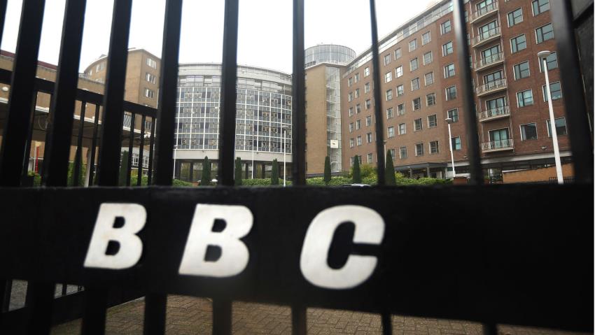 بي بي سي : مغردون يناقشون تداعيات السيطرة على مساكن هنانو