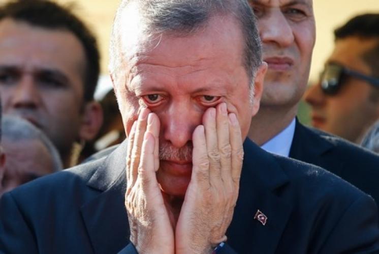 أردوغان يتهم التحالف الدولي بعدم تقديم الدعم الكافي لمحاربة داعش