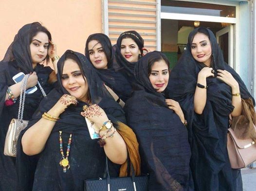 رئيس الوزراء الموريتاني يؤكد مراجعة قانون للمرأة مثير للجدل