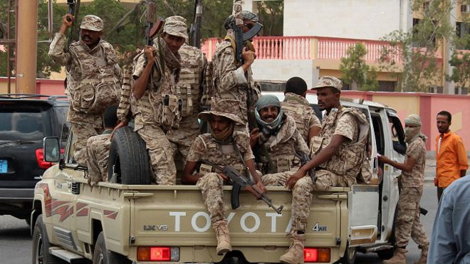 معارك قرب مضيق باب المندب و68 قتيلا في يومين
