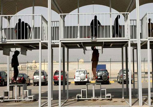 اعدام سبعة شنقا بالكويت بينهم عضو بالاسرة الحاكمة وثلاث نساء