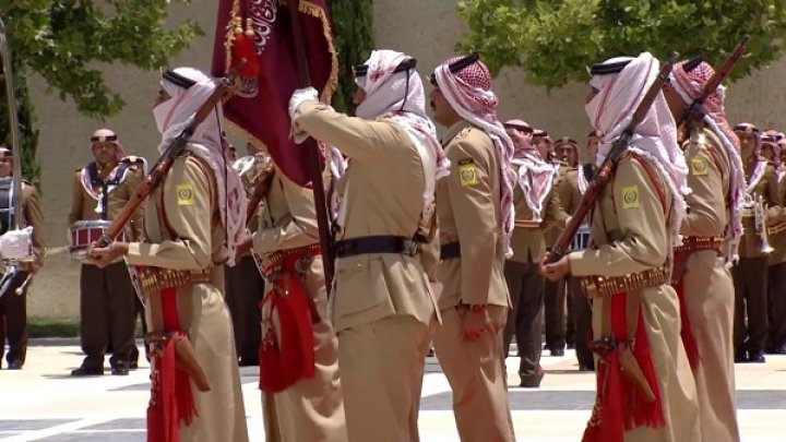 الأردن في وجه الجهاديين: الكوفيّة المقلوبة والثأر للضحايا