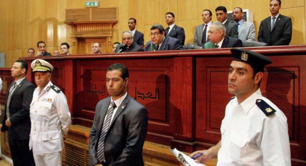 النقض المصرية تؤيد إعدام 11 شخصا في قضية "استاد بورسعيد"
