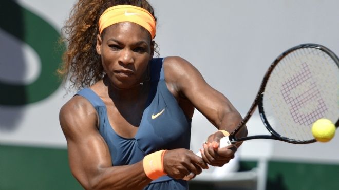 سيرينا تحتفظ بصدارة التصنيف العالمي لمحترفات التنس