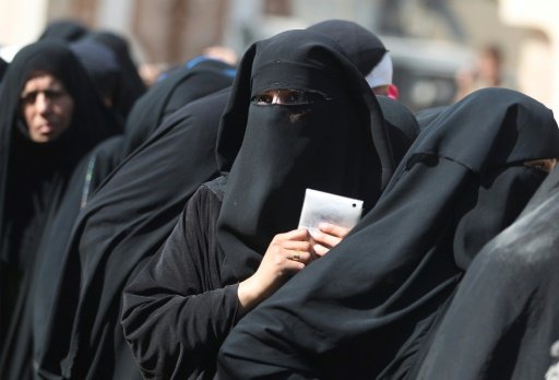 جدل كبير في العراق حول اقتراح نائبة عراقية تشجيع تعدد الزوجات