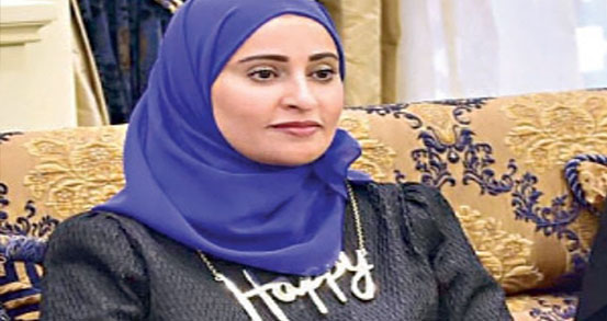 وزيرة السعادة بالامارات