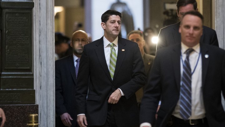 سحب مشروع تعديل  "أوباماكير" من الكونغرس لتعذر جمع أغلبية