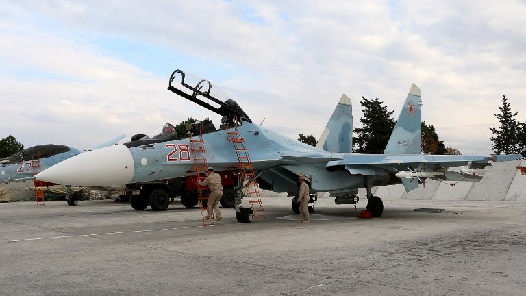 إيران تسمح لروسيا باستخدام قواعدها العسكرية لمكافحة الإرهاب