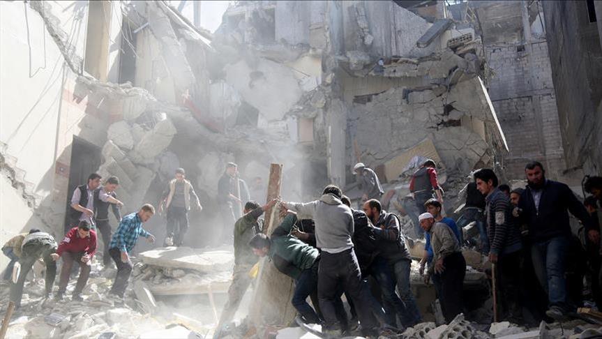 مقتل 14 مدني واستهداف مستشفى بقصف جوي على ريف إدلب