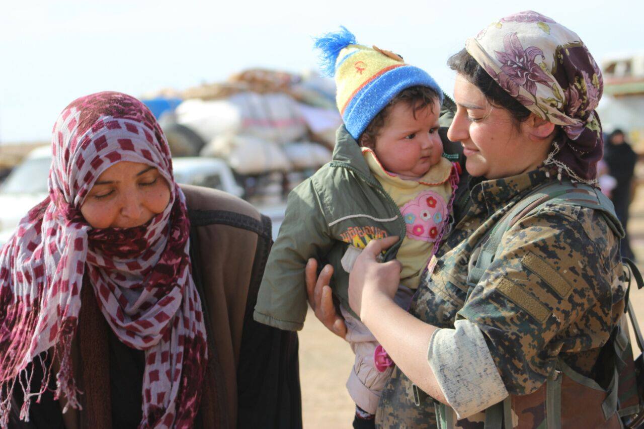 الحياة في ظل داعش..محاولات التنظيم إيقاف الهرب من مناطقه