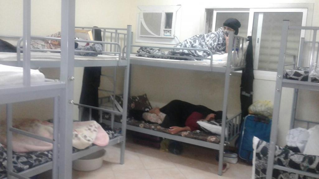 "قانون الغابة" في مركز لإيواء العاملات المغتربات بالسعودية