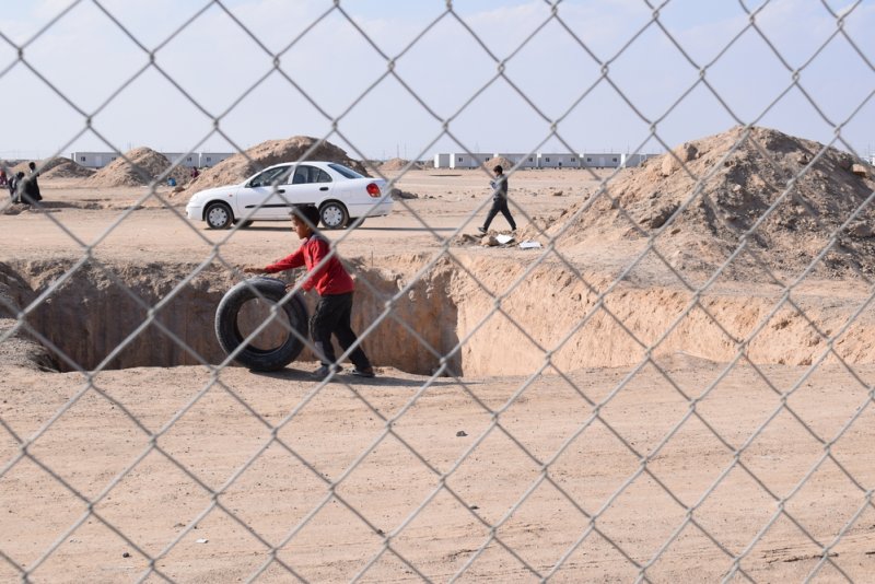 مهرب سوري للاجئين: لا نبتز الناس وإنما نقدم لهم يد العون