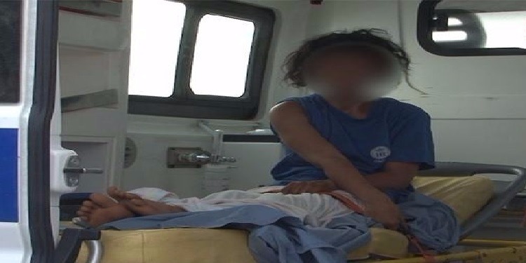 فتاة تعيش 28 عاما عارية في إسطبل