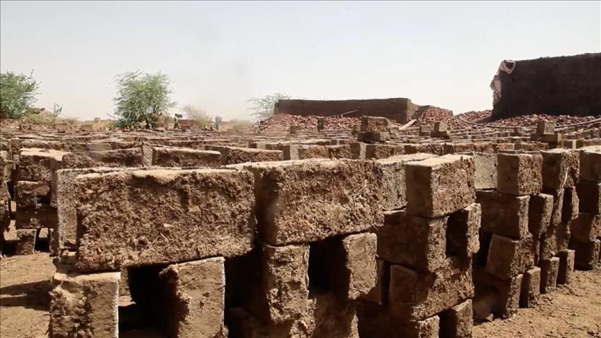 "كماين الطوب".. هل تندثر مأثرة النيل التي شيدت الخرطوم؟