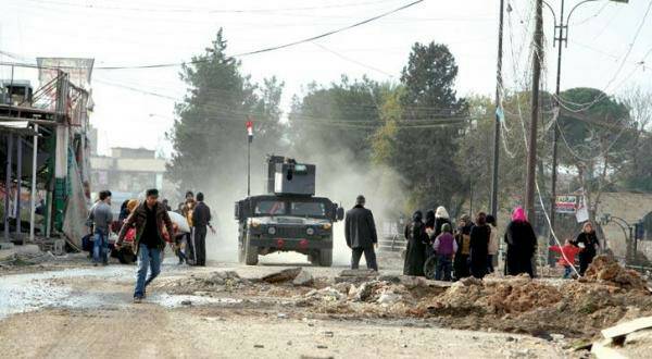 آلاف المدنيين عالقون بالموصل مع تقدم الجيش بالمدينة القديمة