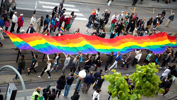 بدء مهرجان أسبوع زواج المثليين في العاصمة السويدية
