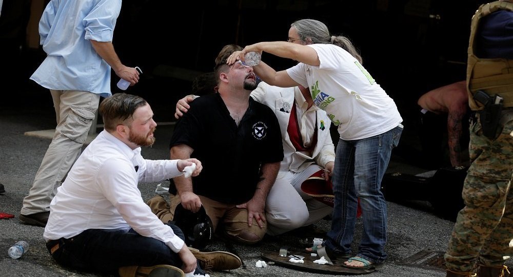 مقتل شخص وإصابة 19 بحادث دهس متعمد بولاية فيرجينيا  