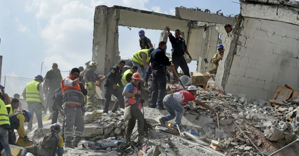 زلزال مكسيكو سيتي يدمر 40 مبنى ويلحق أضرارا بأكثر من 500 غيرها